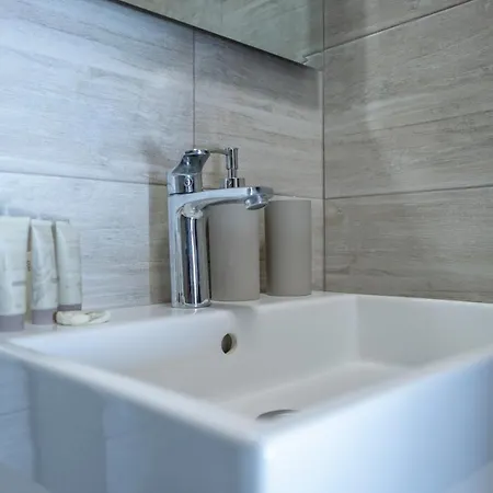 Belvedere Hills Luxury And 3*