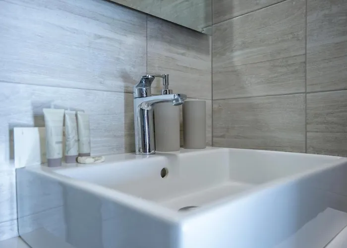 Belvedere Hills Luxury And 3*