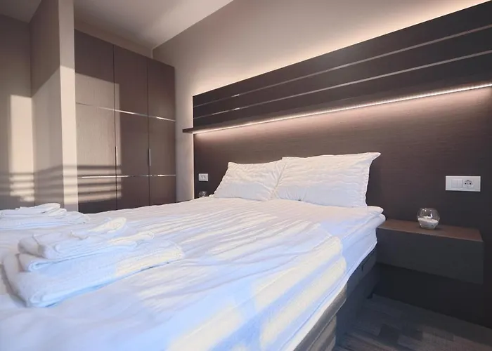 Belvedere Hills Luxury And 3*